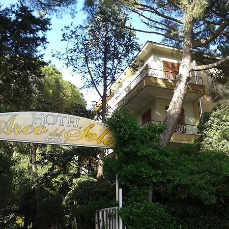 Hotel Arco Del Sole Lavagna Ngoại thất bức ảnh