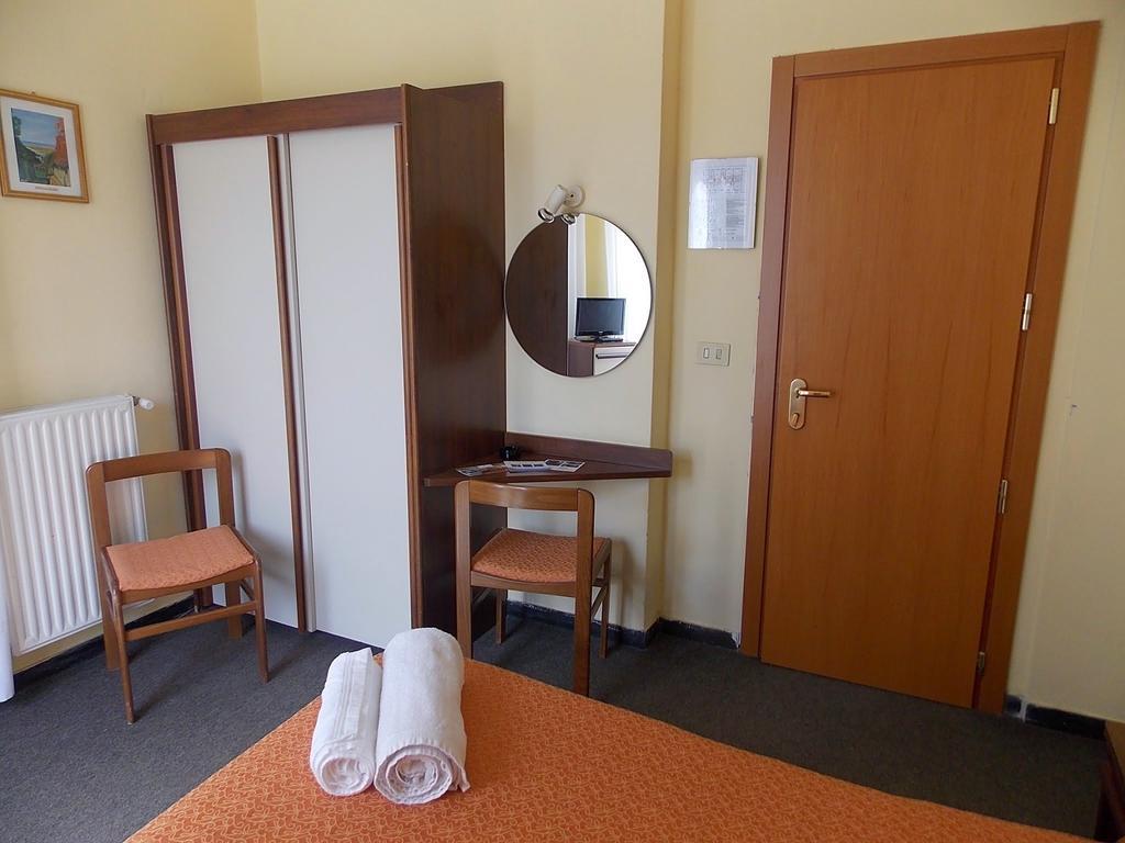 Hotel Arco Del Sole Lavagna Phòng bức ảnh