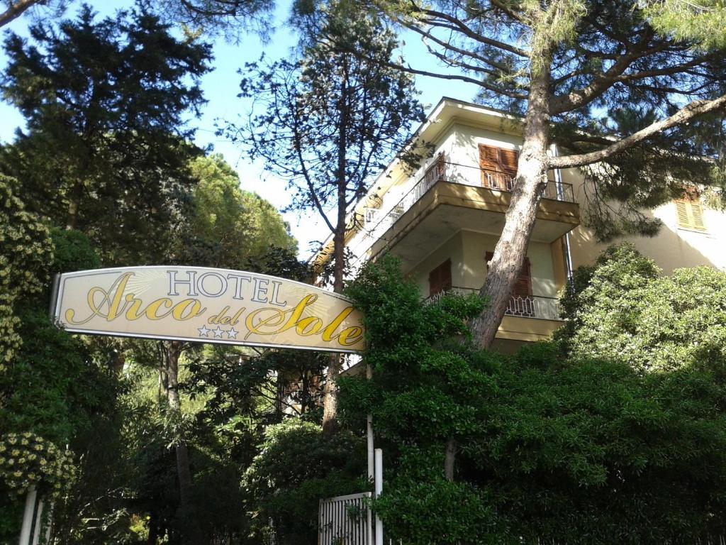 Hotel Arco Del Sole Lavagna Ngoại thất bức ảnh
